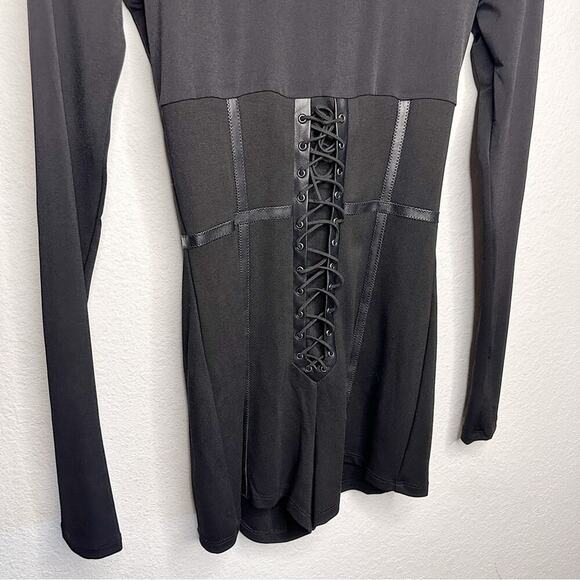 NWT Beige & Coco Strut Corset Lace Up Long Sleeve Romper in Black Size XS - Picture 5 of 11